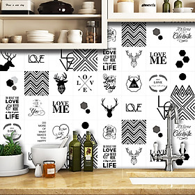 Decal Gạch bông Love Me KT50