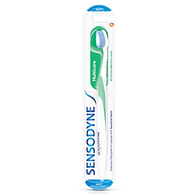 Hình ảnh Bàn chải đánh răng Sensodyne Multicare Soft - Màu Ngẫu Nhiên