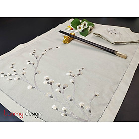 Mua Bộ lót đĩa và khăn ăn linen thêu nụ tầm xuân