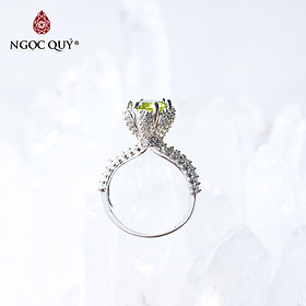 Nhẫn bạc nữ peridot mệnh hỏa, mộc - Ngọc Quý Gemstones