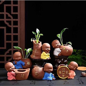 Bộ 6 chú tiểu trồng cây