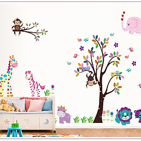 Decal dán tường Vườn thú đủ màu AmyShop DB033 ( 156 x 280cm)