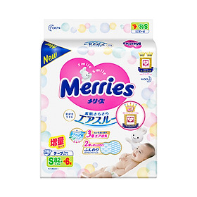 Combo 2 Tã bỉm dán Merries size S - 82 + 6 miếng Cho bé 4-8kg