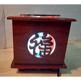 Đèn xông tinh dầu gỗ Hình vuông Chữ Phúc -gỗ hương- Tặng kèm 1 bóng đèn