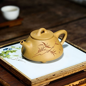 Ấm Thạch Biều Đoàn Sa Trúc Lâm