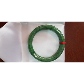 Vòng Cẩm Thạch tự nhiên mới Đậu Lý Sao Sao 56mm x cọng 9mm cao cấp sịn đẹp Vòng tay màu xanh đậu lý bông đậm đều bóng mượt đẹp Nữ 54kg - 64kg đeo rất đẹp sang tay món quà tặng Mẹ , người thân ý nghĩa ạ