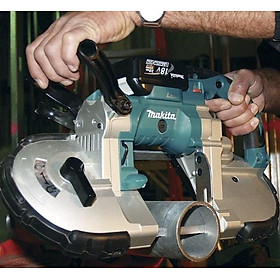 Mua MÁY CƯA VÒNG 120X120MM DÙNG PIN 18V MAKITA DPB180RFE (01 SẠC NHANH 02 PIN 18V/ 3.0AH) - HÀNG CHÍNH HÃNG