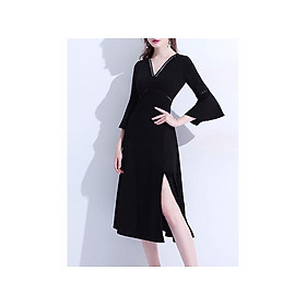 Váy xòe xẻ kiểu dáng tay lửng xòe viền ren nổi bật - Size S Màu Đen