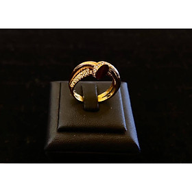 nhẫn vàng 18k đính đá nữ tính