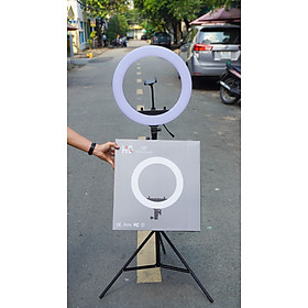 Mua ĐÈN LIVESTREAM HỖ TRỢ CHỤP HÌNH - MAKE UP- LIVE STREAM BÁN HÀNG - TRANG ĐIỂM