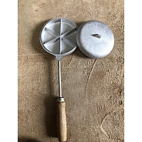 Mua Khuôn bánh trứng trứng cút nướng khuôn bánh tam giác khuôn trái sáng bằng gang chống dính đường kính 10cm