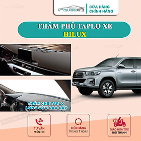 Thảm taplo Toyota Hilux bằng lông Cừu 3 lớp hoặc Da Cacbon