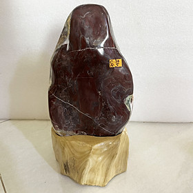 Cây đá tự nhiên màu đỏ mận chín 29 cm nặng 3 kg cho người mệnh Thổ và Hỏa