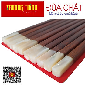 Mua Đũa Gỗ Cẩm Lai Đầu Gắn Ngọc Trắng Liền Khối Cao Cấp Trường Thịnh Chính Hãng/ Hộp Màu Đỏ/ 10 Đôi Vuông