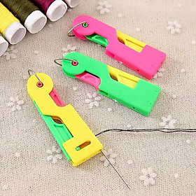 Mua Dụng cụ hỗ trợ luồn chỉ vào kim