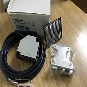 Mua Cảm biến quang E3JK-R4M2