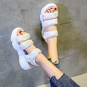 Sandal đế gấu ba màu xinh xắn