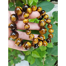 Vòng tay cặp Đá Mắt Hổ Tự Nhiên Vàng Nâu đem lại sự giàu có may mắn Vòng phù hợp với vợ chồng anh chị mệnh Thổ và mệnh Kim ạ Cặp vòng size 10mm và 16mm đeo rất đẹp tốt ạ