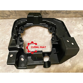 Giá bắt đèn gầm Mitsubishi Xpander 2022 mã bên phụ 8321A886