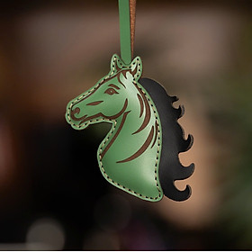 Mua Charm Ngựa cho năm Ngọ   chất liệu đa bò  hiêụ Khắc Tên - Hàng chính hãng