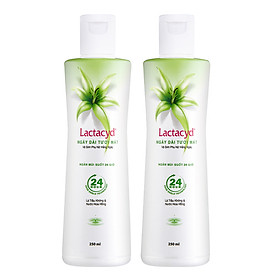 Bộ 2 Chai Dung Dịch Vệ Sinh Phụ Nữ Lactacyd Ngày Dài Tươi Mát 250ml/chai
