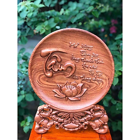 Đĩa trang trí phong thủy khắc chữ tâm bằng gỗ hương đá kt 40×50×4cm