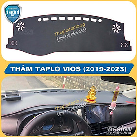 Thảm taplo ô tô da cacbon,da vân gỗ,và tuyết nhung 3 lớp dày 1cm chống nắng cao cấp - Nỉ đen
