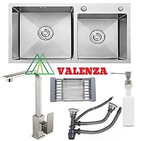 Mua Combo chậu rửa bát inox sus304 8245 hố lệch + vòi rửa bát inox nóng lạnh Vuông+ bình xà phòng + rá inox đa năng + bộ xả chậu