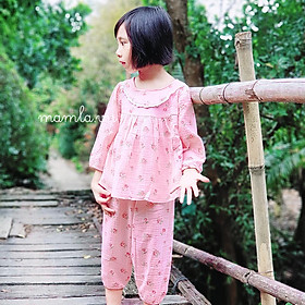 Bộ dài tay hoa nhí cổ đính viền ren vải xô muslin cao cấp cho bé gái MamLa