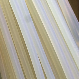 Mua 100 que Keo nến to.