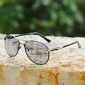 Molong smart polarized color glasses anti-UV driving mirror male driver driving men's sunglasses light color color change BML87
