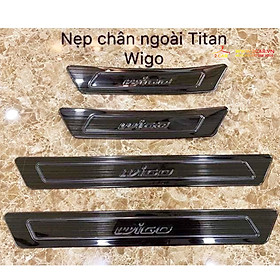 Ốp Bậc Cửa, Nẹp Bước Chân Trong, Ngoài Xe Toyota Wigo 2018-2020, chất liệu Titan