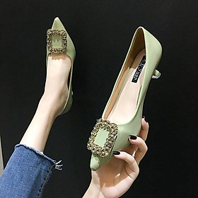 Giày cao gót với gót thấp đính phụ kiện vuông trang trí đơn giản thời trang cho nữ