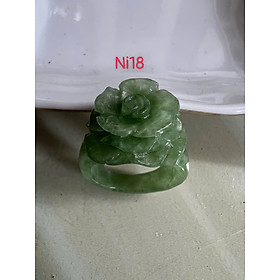 Nhẫn Nữ mới chạm Bông Hồng Nổi Đá Cẩm Thạch Tự Nhiên màu Xanh Rêu đẹp Ni 18mm đeo tay xinh ạ