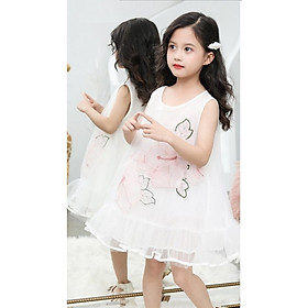 Váy đầm công chúa đắp lá