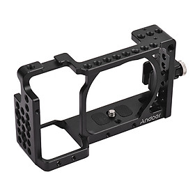 Khung Bảo Vệ Máy Ảnh Thể Thao Có Tay Cầm Nắm Và Đế Gắn Andoer Kèm Kẹp Giữ Cho Máy Sony A6000/A6300/A6500/NEX7 ILDC