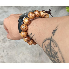 Set Vòng đeo tay Gỗ Trầm Hương Tự Nhiên, Kèm Hộp Gỗ lót lụa đựng vòng.