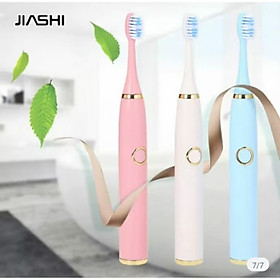 1 CÁI BÀN CHẢI ĐIỆN ĐÁNH RĂNG CAO CẤP CHO MỌI GIA ĐÌNH