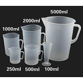 Mua Ca đong nhựa chia vạch định mức (từ 100ml đến 5000ml)