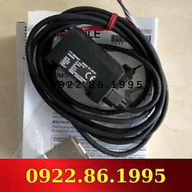 Bộ cảm biến nhiệt độ kỹ thuật số KEYENCE FT-50AW