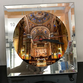 Mua Đồng hồ thủy tinh vuông 20x20 in hình Cathedral - nhà thờ chính tòa (37) . Đồng hồ thủy tinh để bàn trang trí đẹp chủ đề tôn giáo