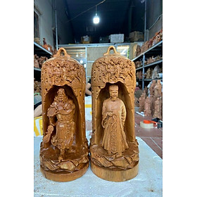 Mua Tượng khổng minh ( gia cát lượng ) đứng trong chuông bằng gỗ bách xanh thơm nứt liền khối kt cao 30×13×13cm