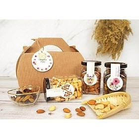 Quà cảm ơn combo các loại hạt điểm tâm (Hạnh nhân nguyên vị 170g+Hạt điều nguyên vị 170g+Quả mọng khô tổng hợp 200g)