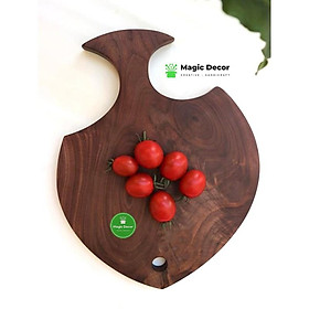 Mua Thớt hình cá chất liệu gỗ óc chó kích thước 25x30cm