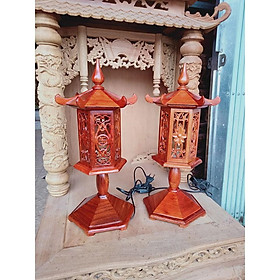 Cặp đèn thờ mái chùa gỗ hương ta