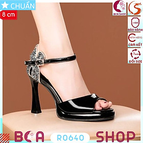 Giày nữ đi tiệc cao gót 8 phần RO640 ROSATA tại BCASHOP phần sau gót được bộc kim tuyến lấp lánh, tôn chân cực kì