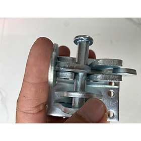 Mua Chốt cổng tự động ( chốt cổng thông minh) tự cài thông minh