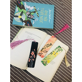 Hình ảnh Bookmark Gỗ Handmade Nghệ Thuật - Bộ 3 cái - Tặng kèm 2 Bookmark Giấy 