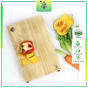 Mua Thớt gỗ chữ nhật có lỗ treo - Size nhỏ 31 x 21 x 3.3 - Gỗ Đức Thành - 06471 - Đạt chứng nhận vệ sinh an toàn thực phẩm