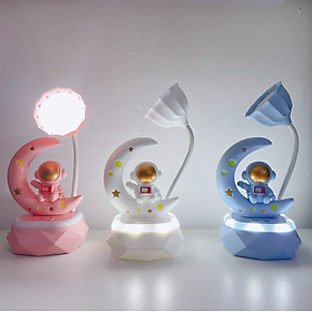 Mua Đèn Bàn Hoạt Hình Sạt USB - Đèn LED Bảo Vệ Mắt